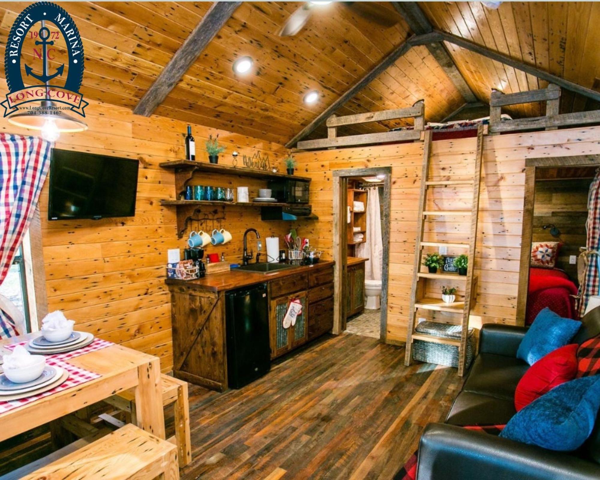 Long Cove Resort And Marina Lake Wylie Room photo